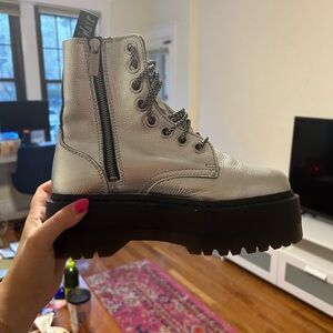 Dr. Max Jadon Platform Silver Doc Martens